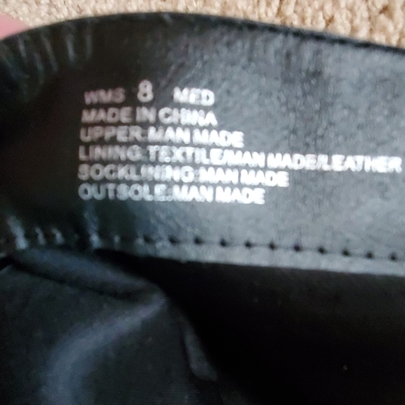 Womens boots - Picture 7 of 8